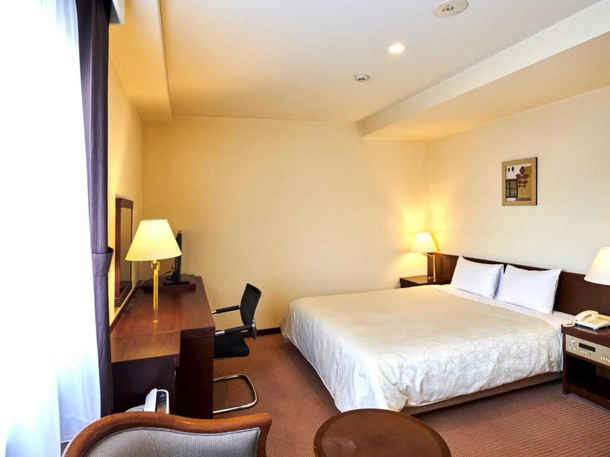 Hotel Courtland Нагано Экстерьер фото